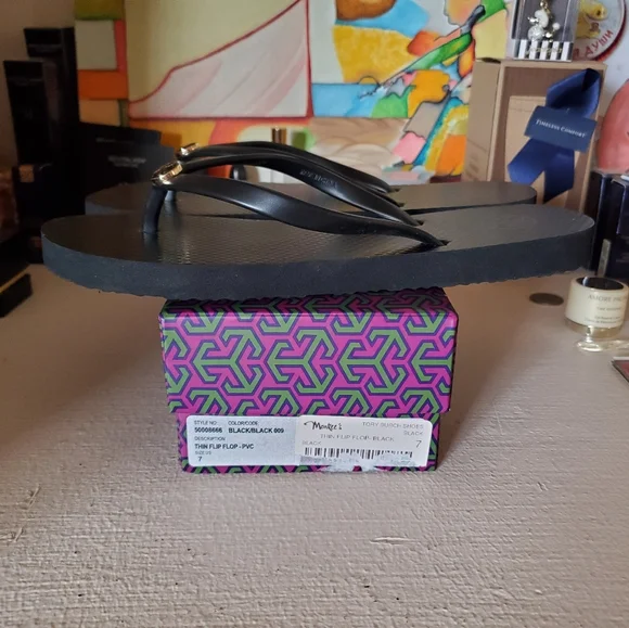 Tory Burch Flip Flops 7 M Discontinued design - Picture 4 of 8